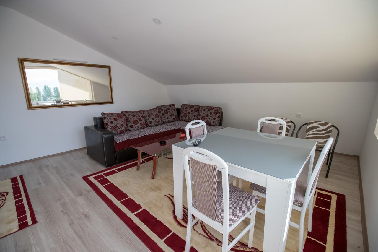 View Topia Apartments Ohrid Extérieur photo