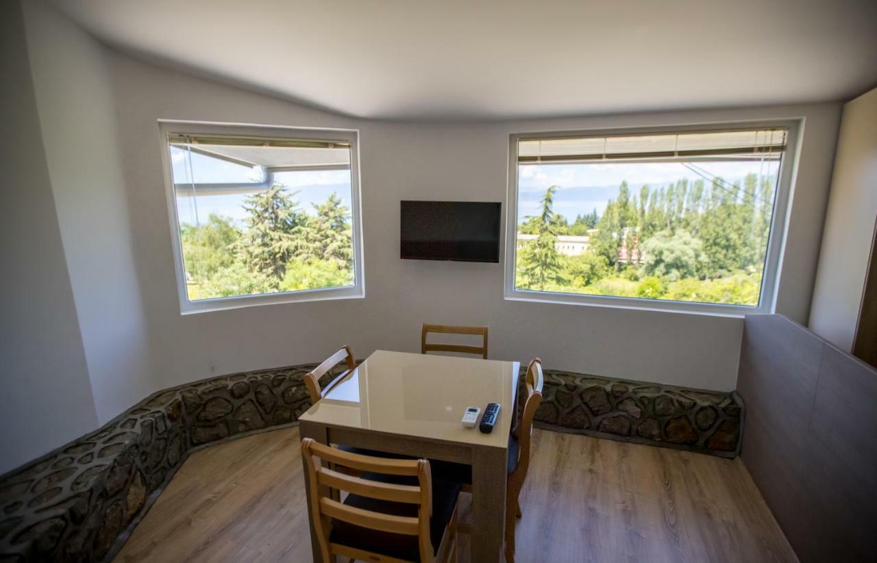 View Topia Apartments Ohrid Extérieur photo